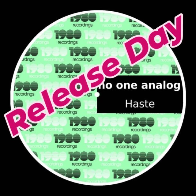 Today is Release Day von "NO ONE ANALOG"
Der Track fügt sich nahtlos in den für das Projekt typischen, cluborientierten Sound ein. Nach ihrem Comeback im Frühjahr 2026 mit der EP "Threa / Am I" setzen sie bei "Haste" erneut auf treibende Grooves und energiegeladene Basslines. Link zum Release im ersten Kommentar.
@1980recordings @noone32_studio @no_one_analog @noone32

#edm #house #musicnews #release #charts