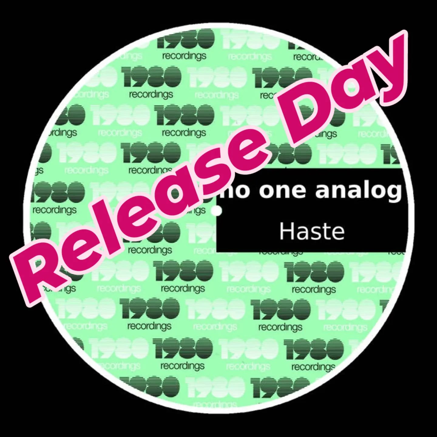 Today is Release Day von "NO ONE ANALOG"
Der Track fügt sich nahtlos in den für das Projekt typischen, cluborientierten Sound ein. Nach ihrem Comeback im Frühjahr 2026 mit der EP "Threa / Am I" setzen sie bei "Haste" erneut auf treibende Grooves und energiegeladene Basslines. Link zum Release im ersten Kommentar.
@1980recordings @noone32_studio @no_one_analog @noone32

#edm #house #musicnews #release #charts